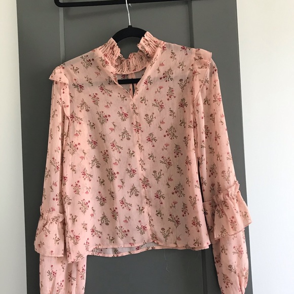 Forever 21 Keyhole Ruffle Blouse - Picture 6 of 6